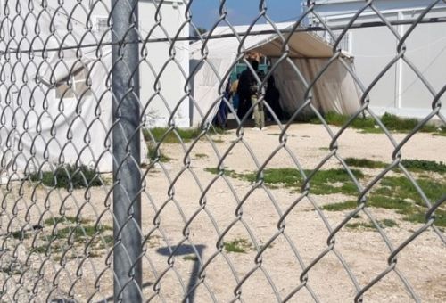 Άγρια συμπλοκή στο Πουρνάρα – «Έπεσε» ξύ...
