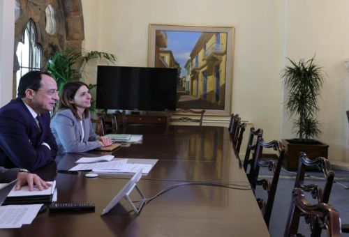 Θα ενημερώσει το Ευρωπαϊκό Συμβούλιο για...