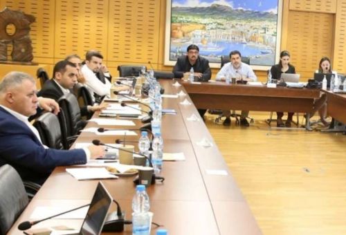Την ερχόμενη Τετάρτη αρχίζει συζήτηση γι...